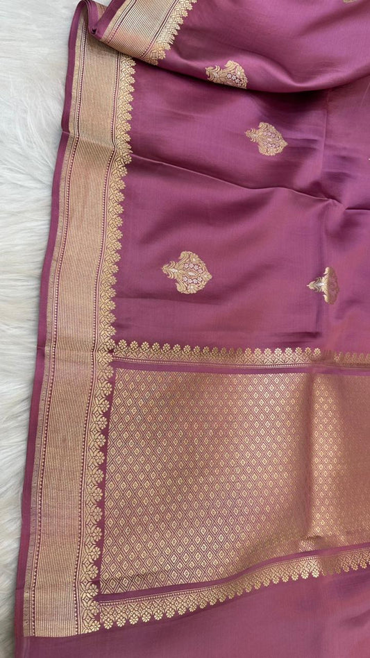 Pure Mashru Silk Baraber Zari Border Boota Saree