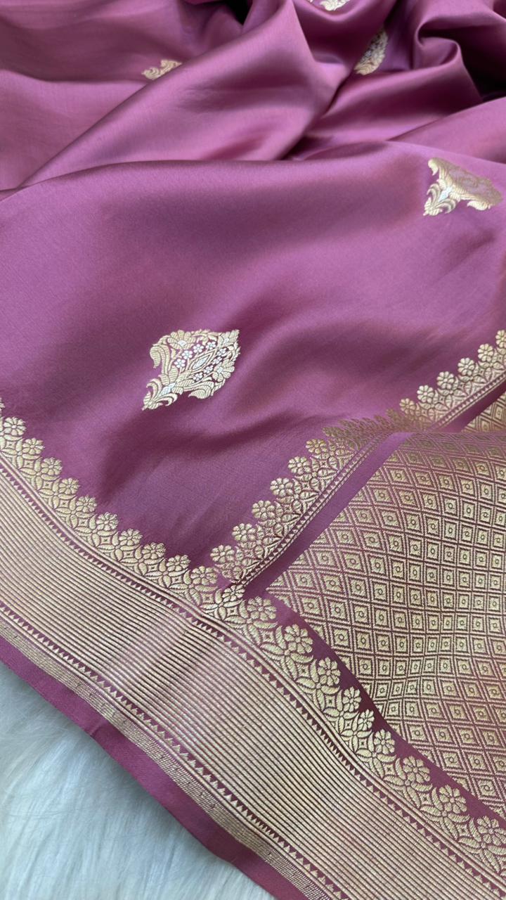 Pure Mashru Silk Baraber Zari Border Boota Saree