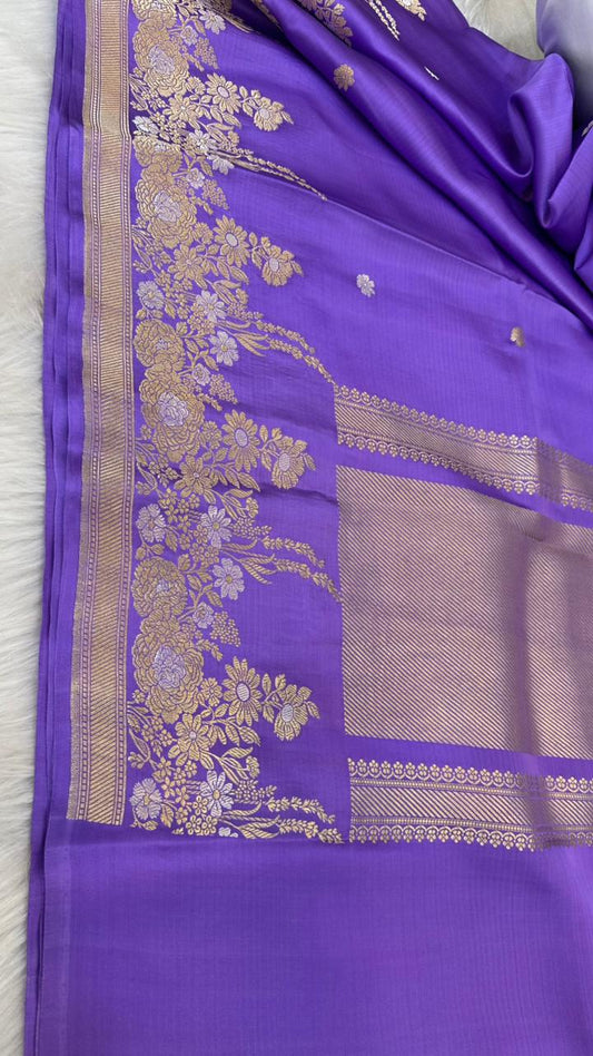 Pure Mashru Silk Skirt Open Zari Border Booti Saree