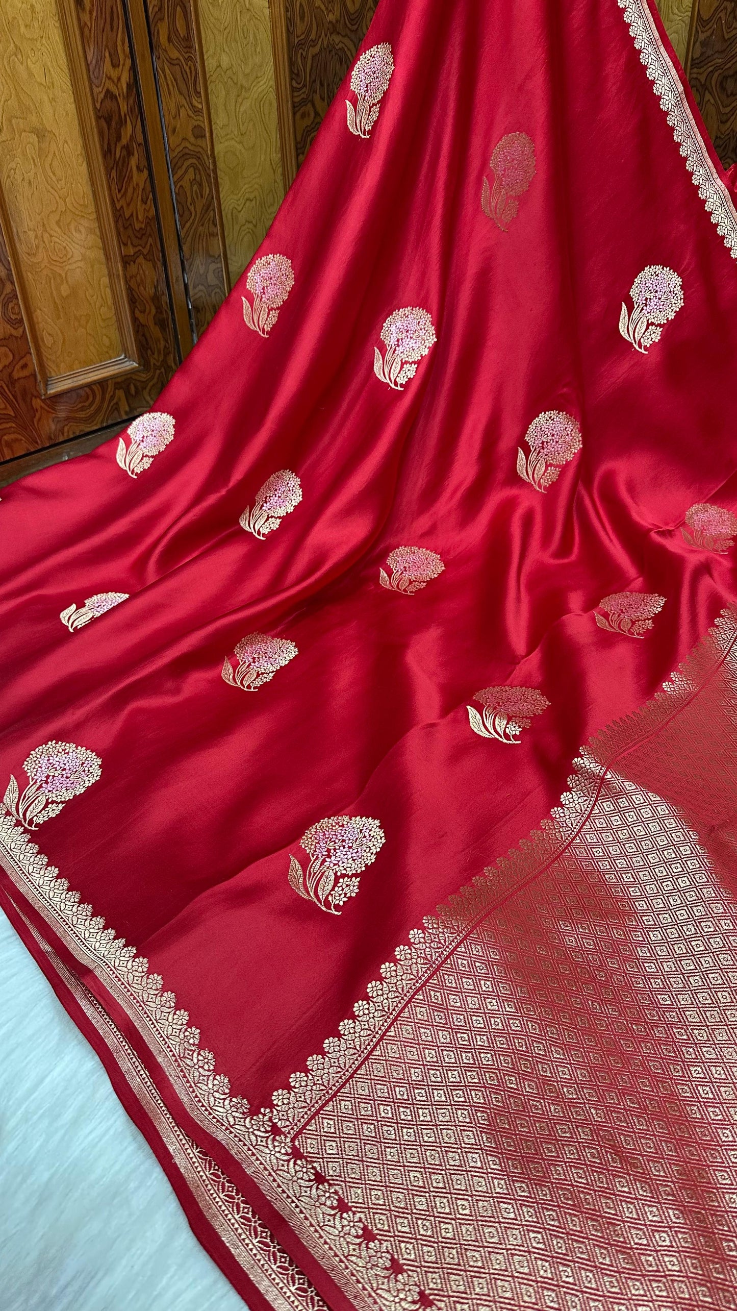 Mahroon pure silk handloom banarasi mashru saree