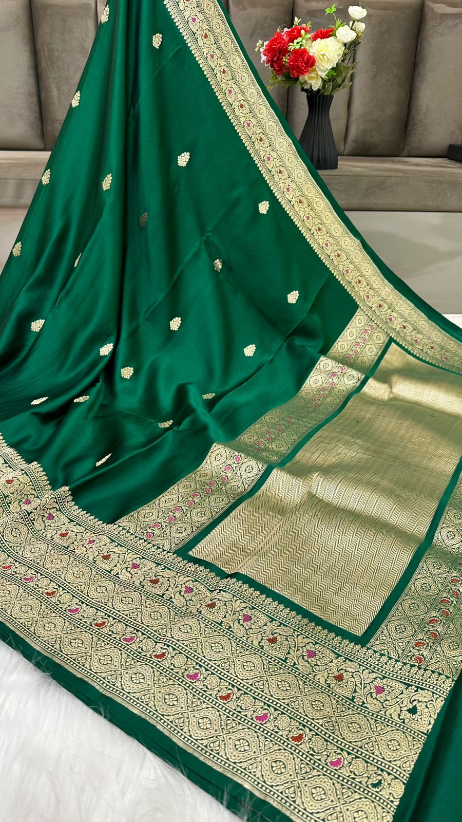 Bottle Green Mashru Silk Iskart Meena Border Banarasi Saree