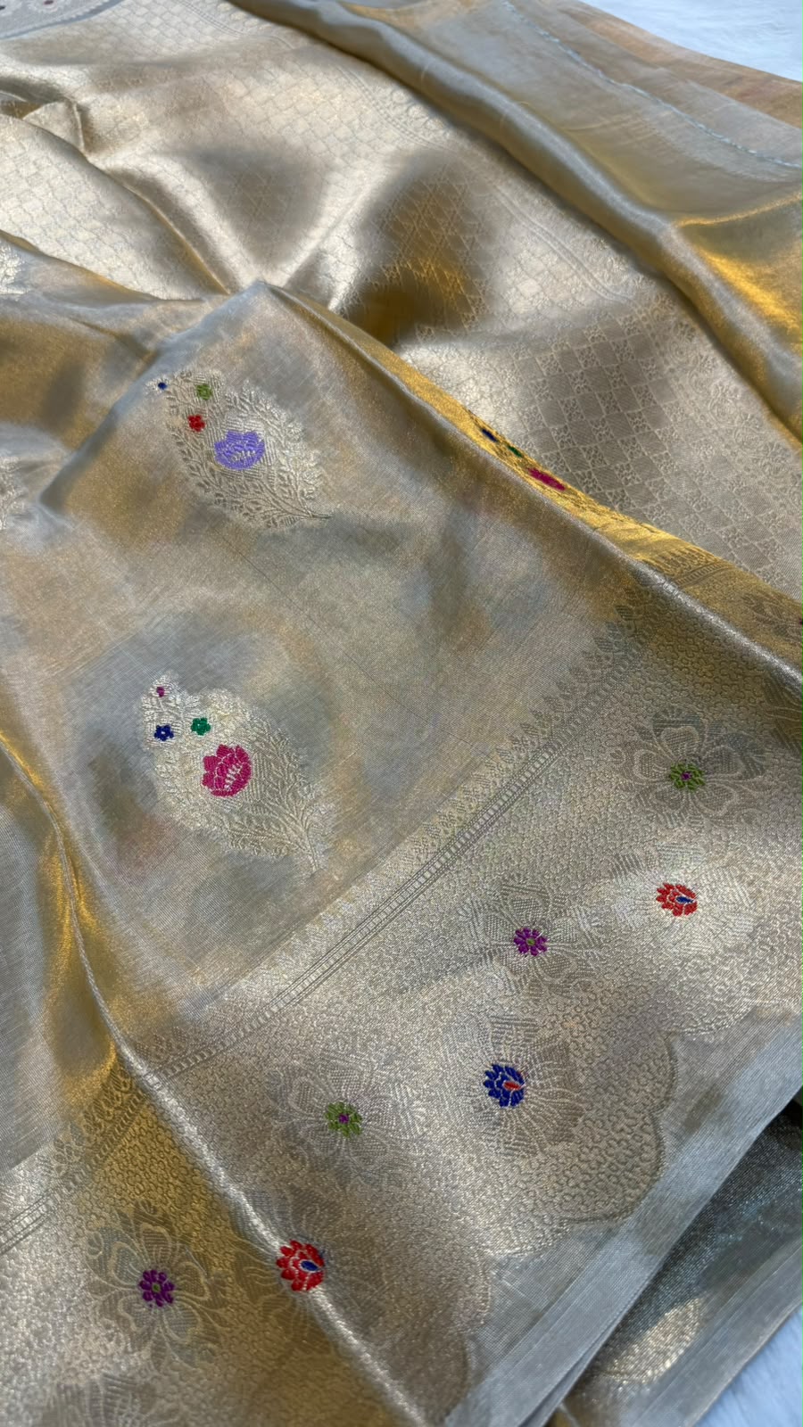 Pure Banarasi Katan Tissue Silk Mina Buta Zari Mina Border Saree
