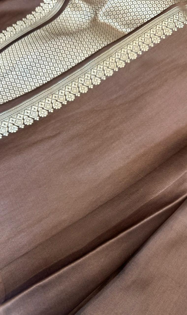 Pure Handloom Mashru Silk Zari Border Boota Banarasi Saree