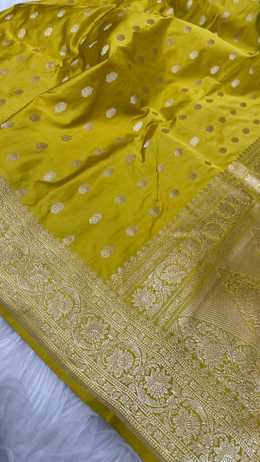 Handloom Pure Mashru Satin Silk Zari Buti Saree