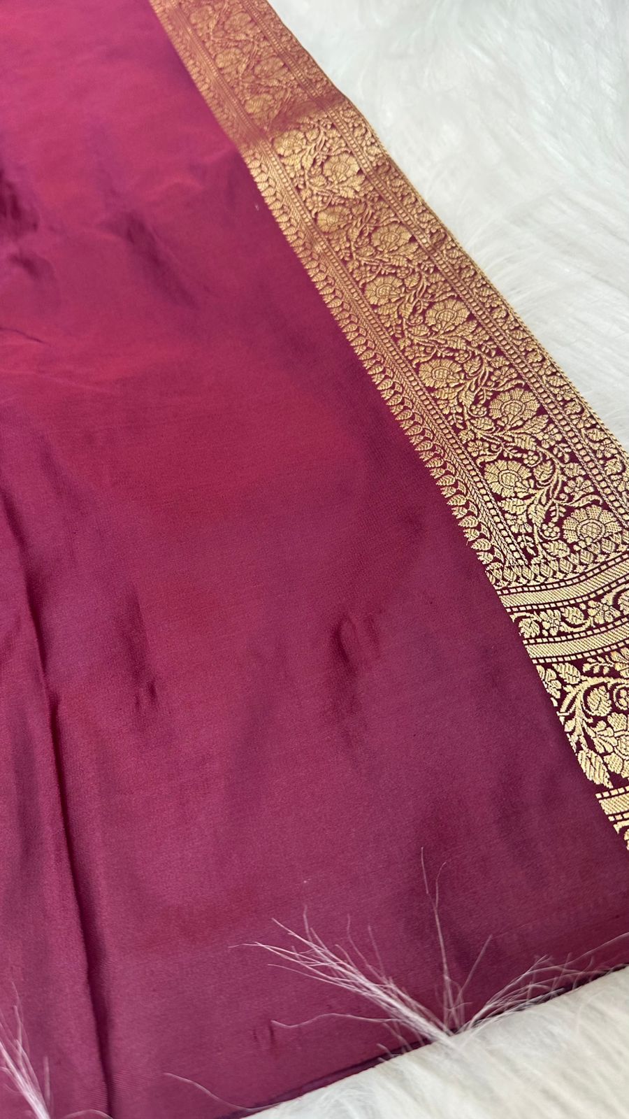Handloom Pure Mashru Satin Silk Zari Buti Saree