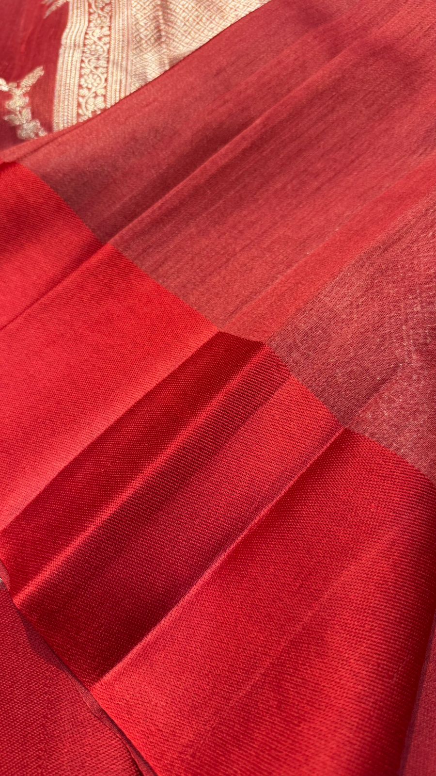 Handloom Banarasi Pure Tussar Silk Aada Design Mashru Border Saree