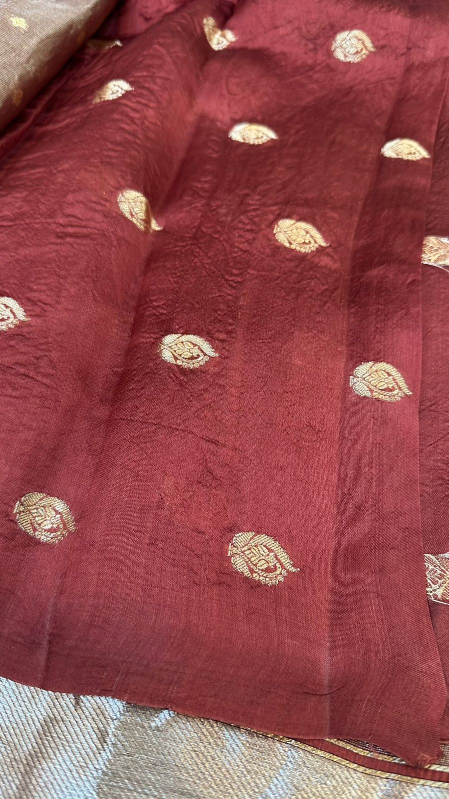 Pure Organza Silk Zari Buti Zari Lines Design Saree