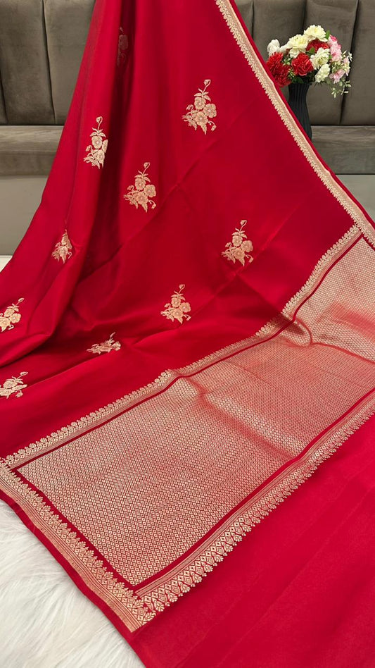 Pure Mashru Silk Small Zari Border Boota Saree