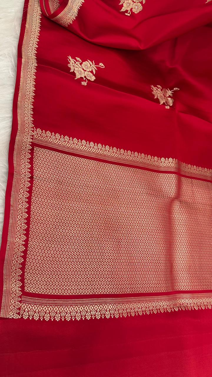 Pure Mashru Silk Small Zari Border Boota Saree