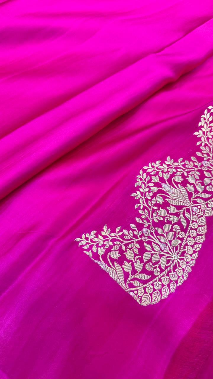 Pure Mashru Silk Open Zari Border Boota Saree
