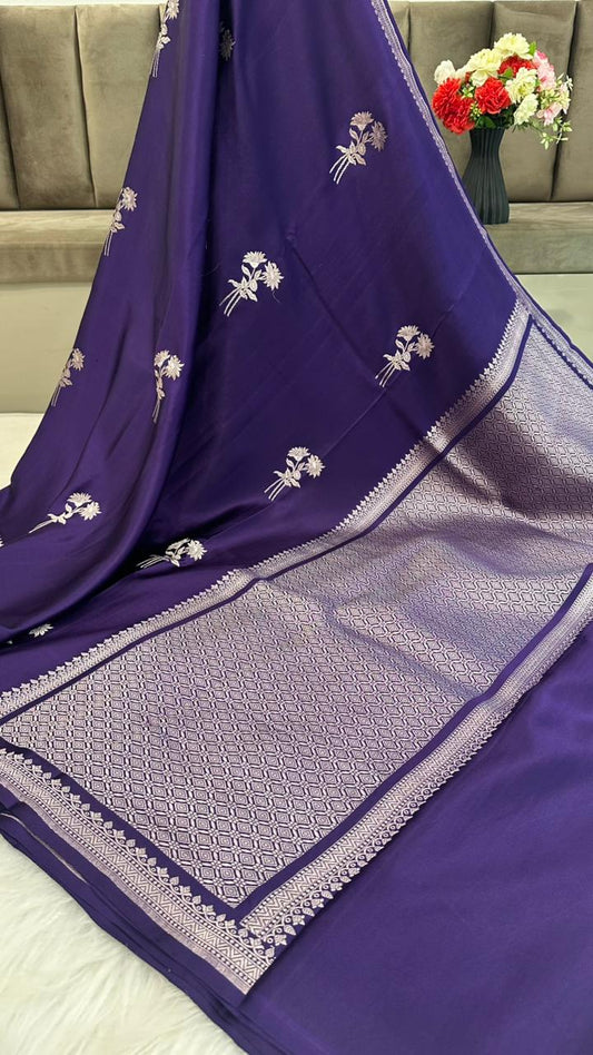 Pure Mashru Silk Small Zari Border Boota Saree