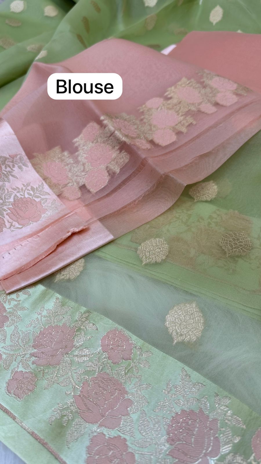 Handloom Pure Banarasi Organza Silk Mashru mina border saree