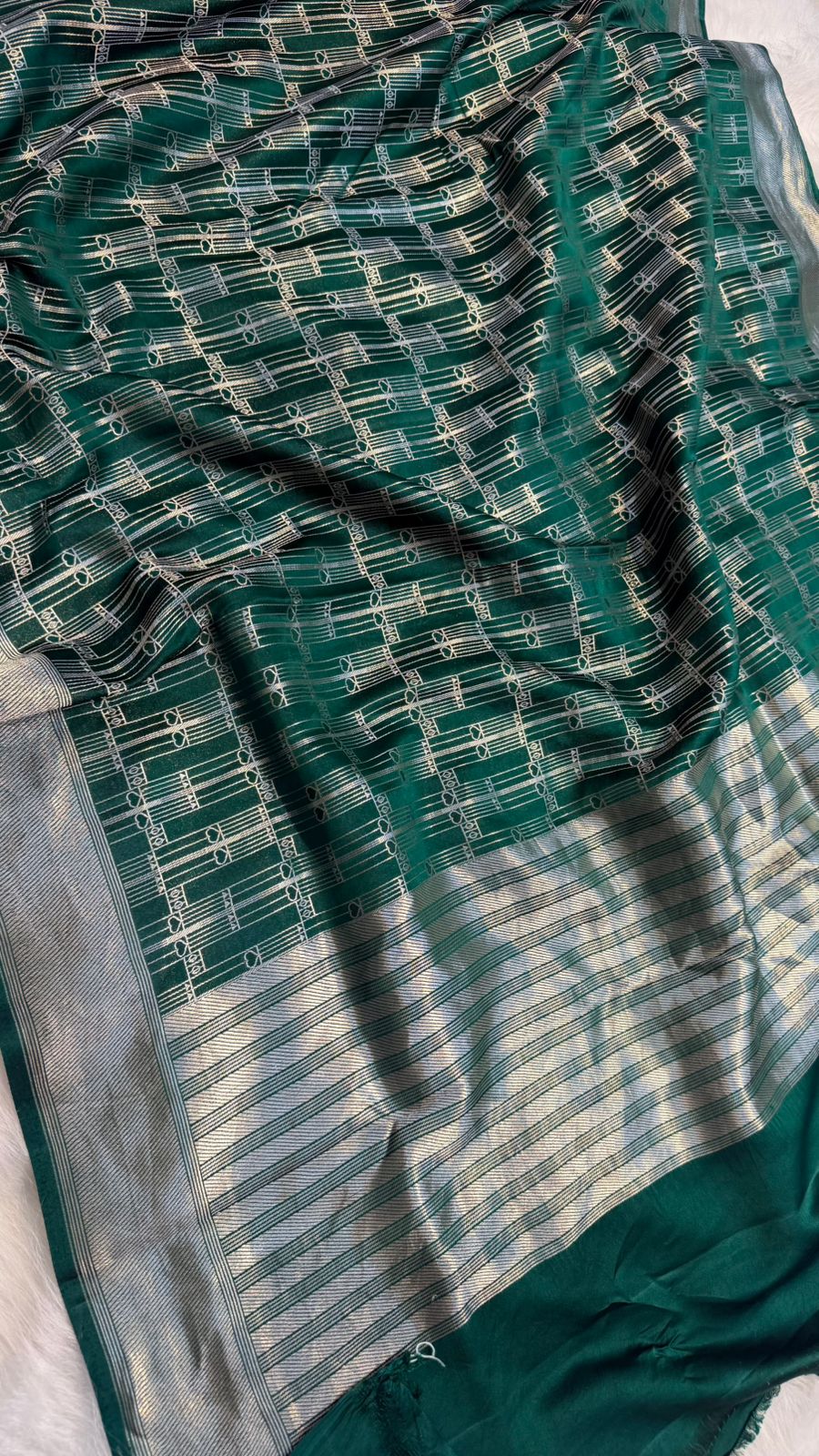 Handwoven Pure Mashru Silk Brocade Saree