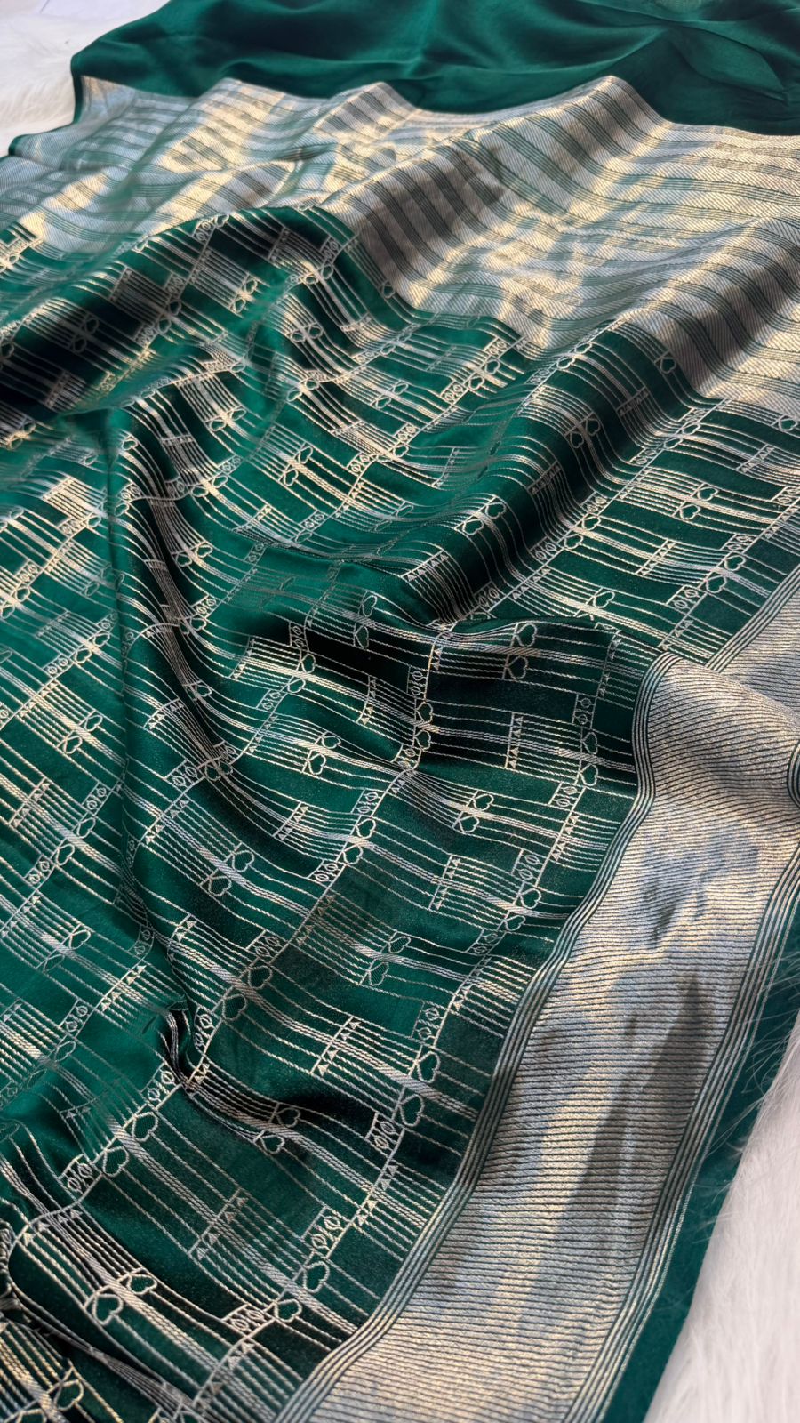 Handwoven Pure Mashru Silk Brocade Saree