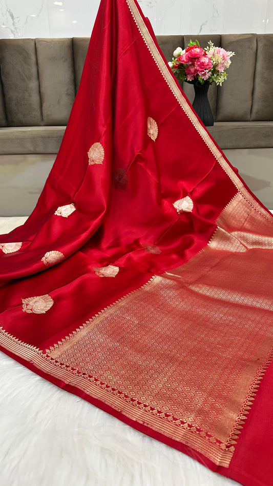 Red Mashru Silk Zari Border Pallu Banarasi Saree