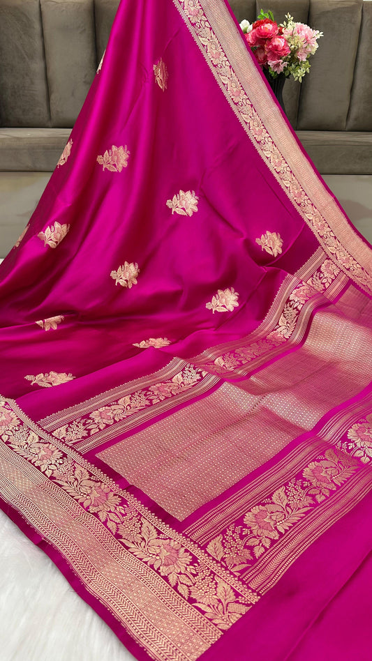 Magenta Mashru Silk Iskart Zari Border Brocad Banarasi Saree