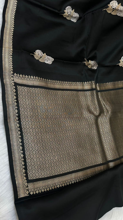Black Mashru Silk Zari Border Aanchal Boota Saree