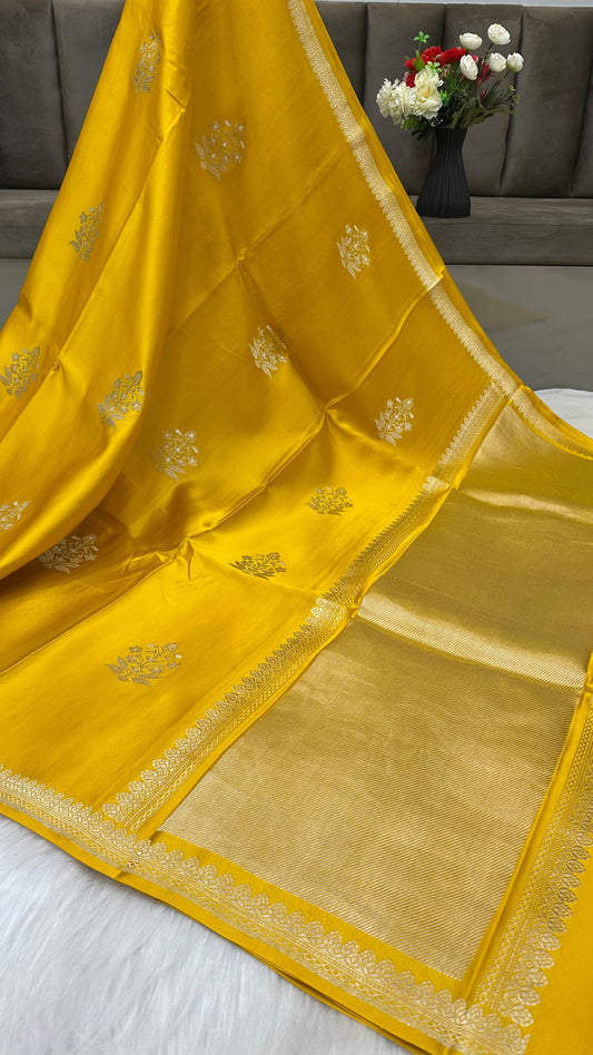 Yellow Mashru Silk Zari Border Aanchal Boota Saree