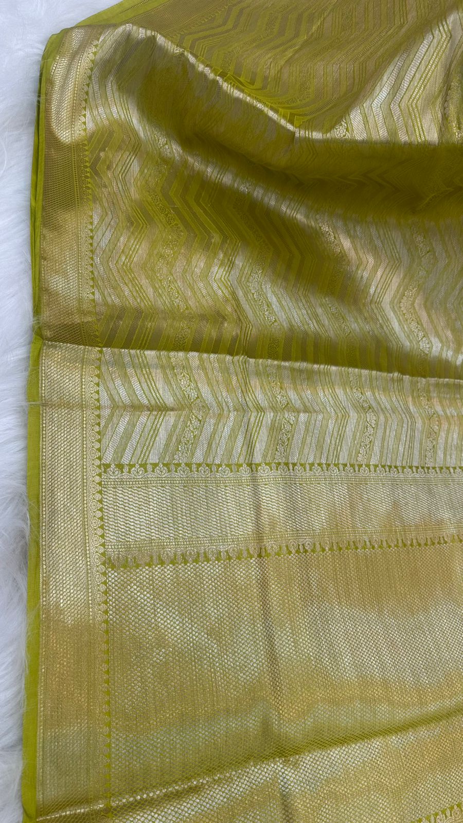 Dhani Yellow Pure Raw Mango Silk Zari Brocade Zig Zag Design Saree