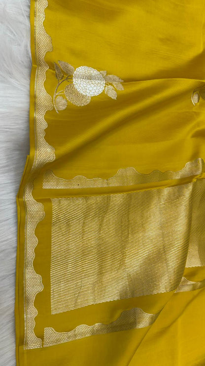 Pure Handloom Kaduwa Banarasi Mashru Silk Zari Border Boota Saree