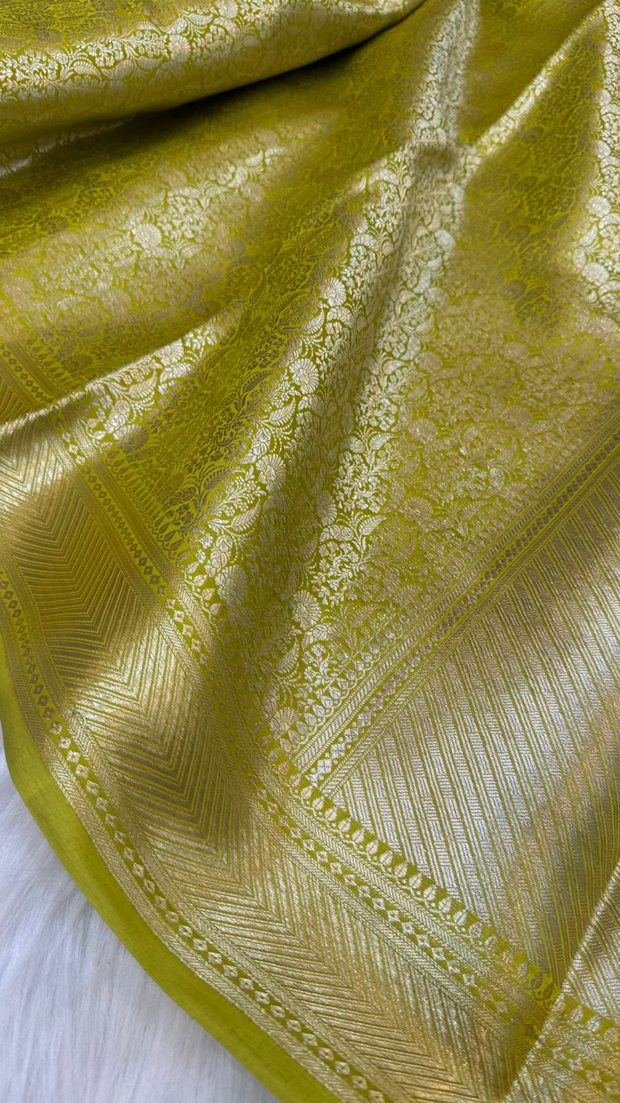 Pure Raw Mango Silk Zari Brocade Design Saree