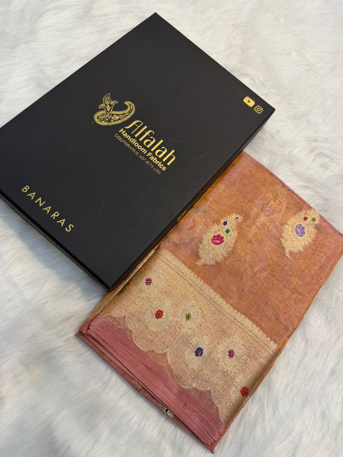 Pure Banarasi Katan Tissue Silk Mina Buta Zari Mina Border Saree