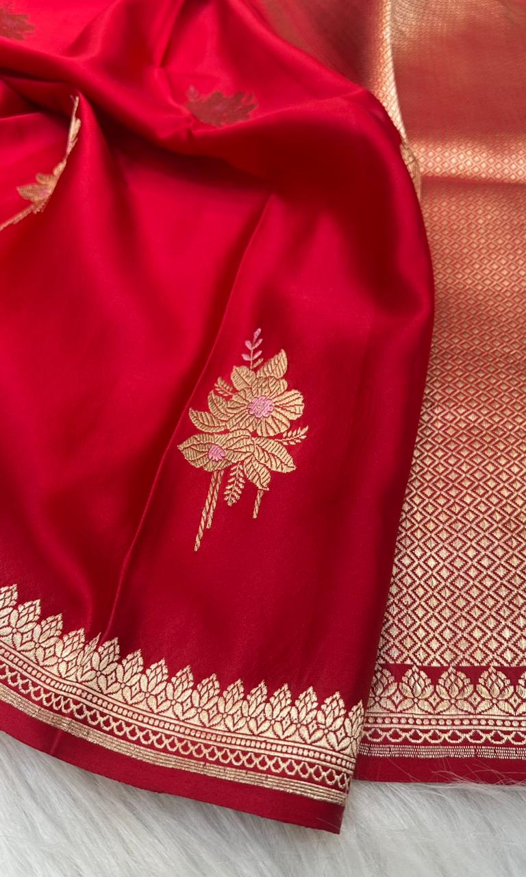 Pure Handloom Mashru Silk Zari Border Boota Banarasi Saree