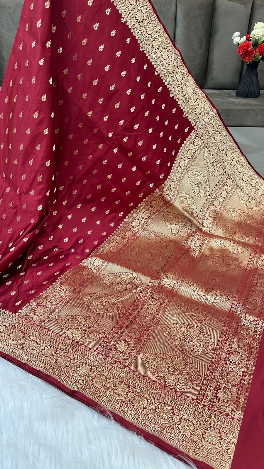 Handloom Pure Mashru Satin Silk Zari Buti Saree