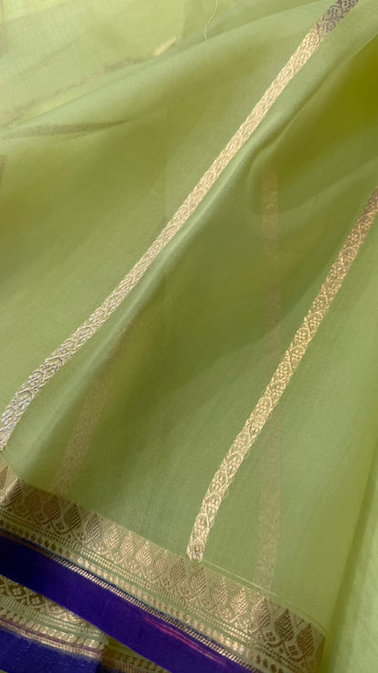 Handwoven Pure Organza Kadhua Buti Contrast Bewar Saree