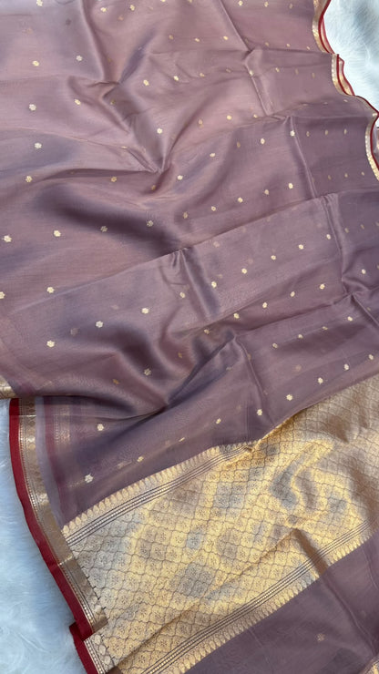 Handwoven Pure Organza Kadhua Buti Contrast Bewar Saree