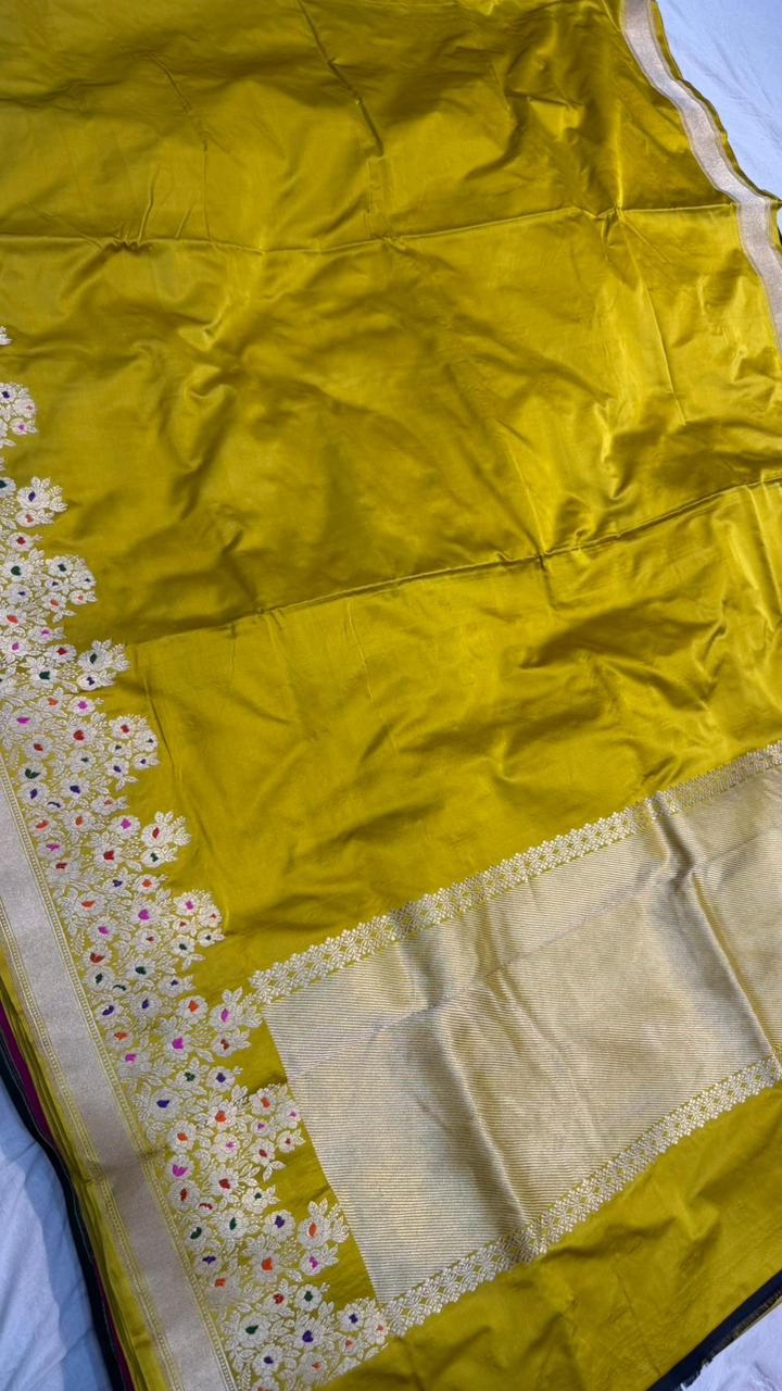 Handwoven Pure Mashru Silk Saree