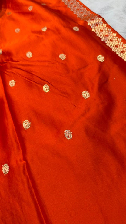 Handwoven Pure Mashru Silk Saree