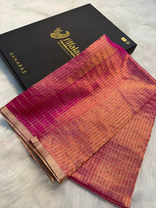 Pure Banarasi Checks Tissue Silk Munga Pallu Lace Border Saree