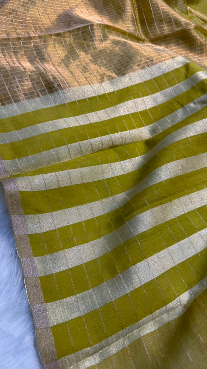 Pure Banarasi Checks Tissue Silk Munga Pallu Lace Border Saree