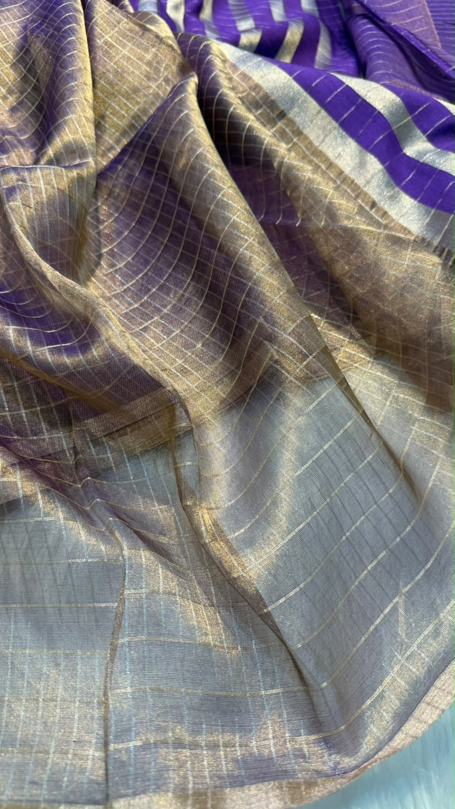 Pure Banarasi Checks Tissue Silk Munga Pallu Lace Border Saree