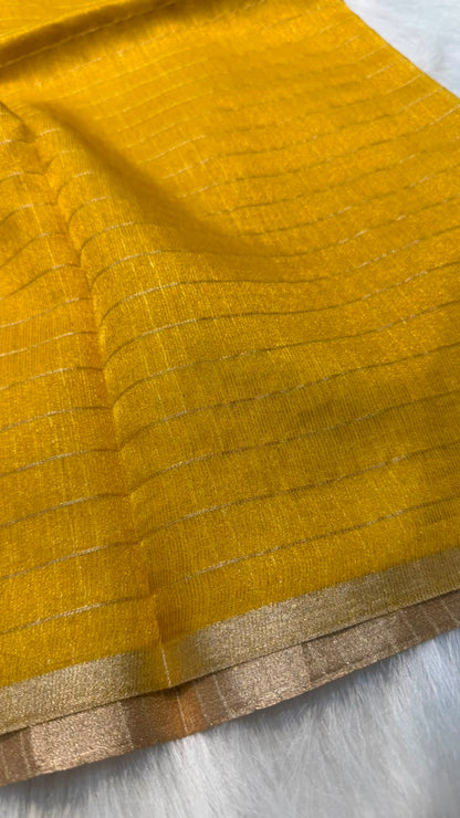 Pure Banarasi Checks Tissue Silk Munga Pallu Lace Border Saree