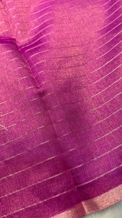 Pure Banarasi Checks Tissue Silk Munga Pallu Lace Border Saree