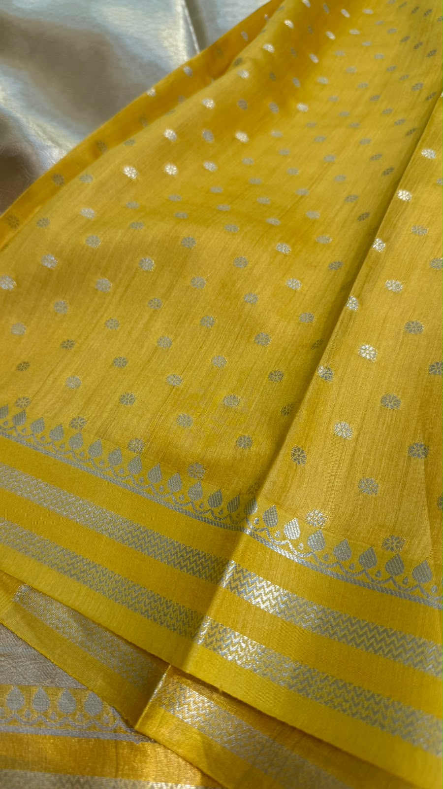 Pure Banarasi Tissue Silk Brocade Zari Mina Work Saree