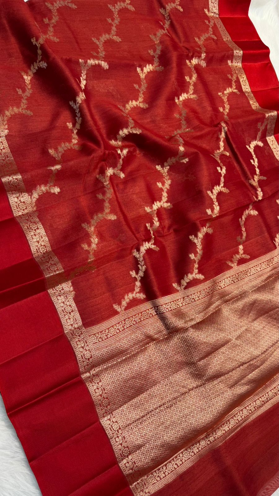 Handloom Banarasi Pure Tussar Silk Aada Design Mashru Border Saree