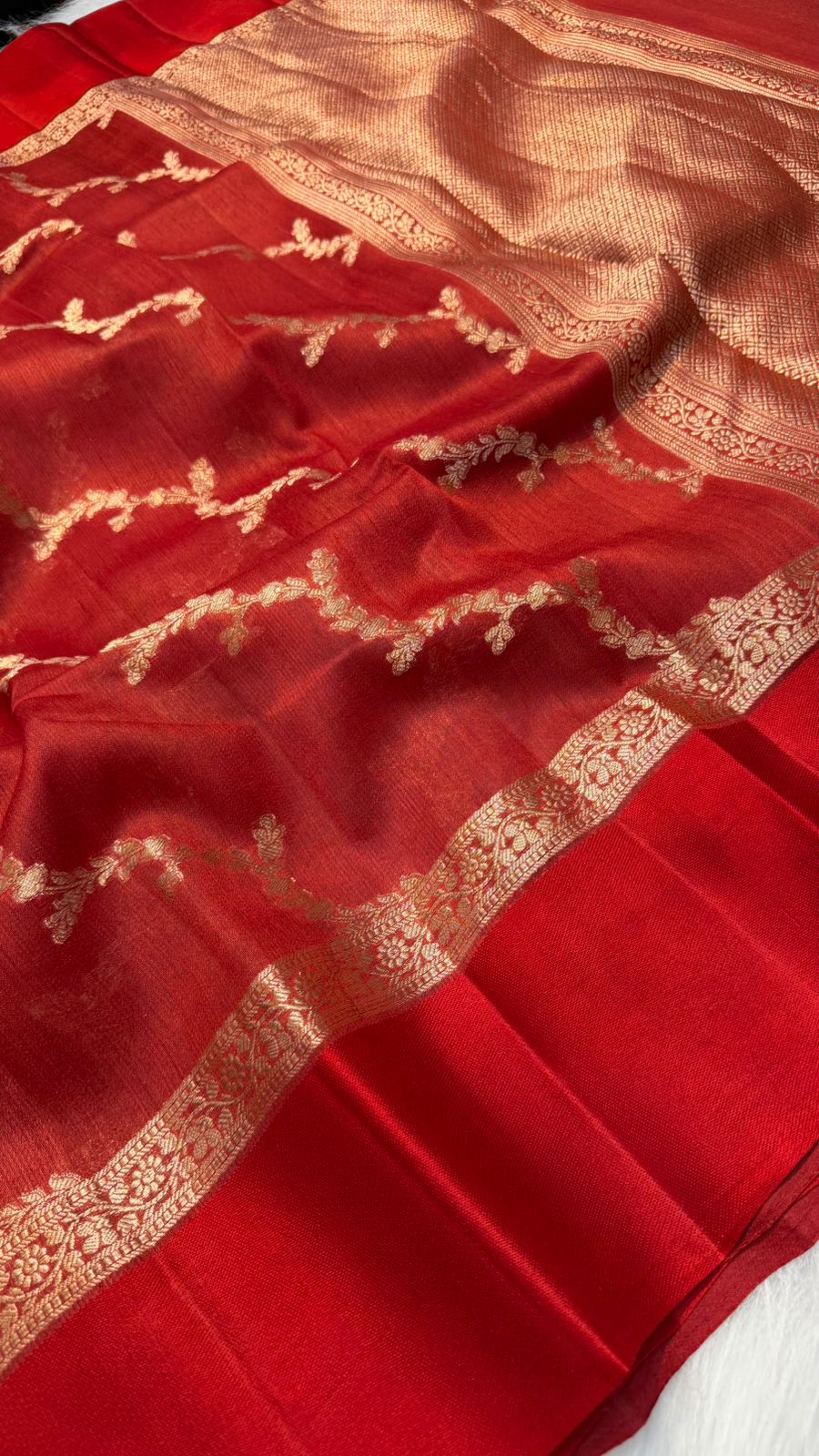 Handloom Banarasi Pure Tussar Silk Aada Design Mashru Border Saree