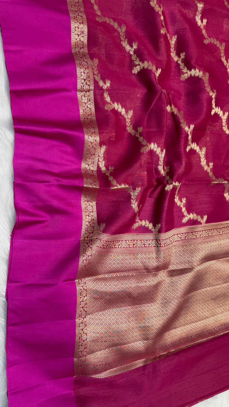 Handloom Banarasi Pure Tussar Silk Aada Design Mashru Border Saree