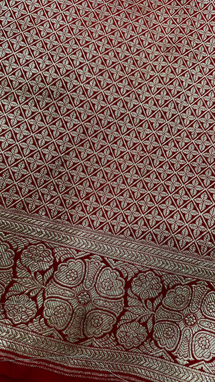 Handloom Pure Banarasi saree Katan Silk meenedar work...Red color