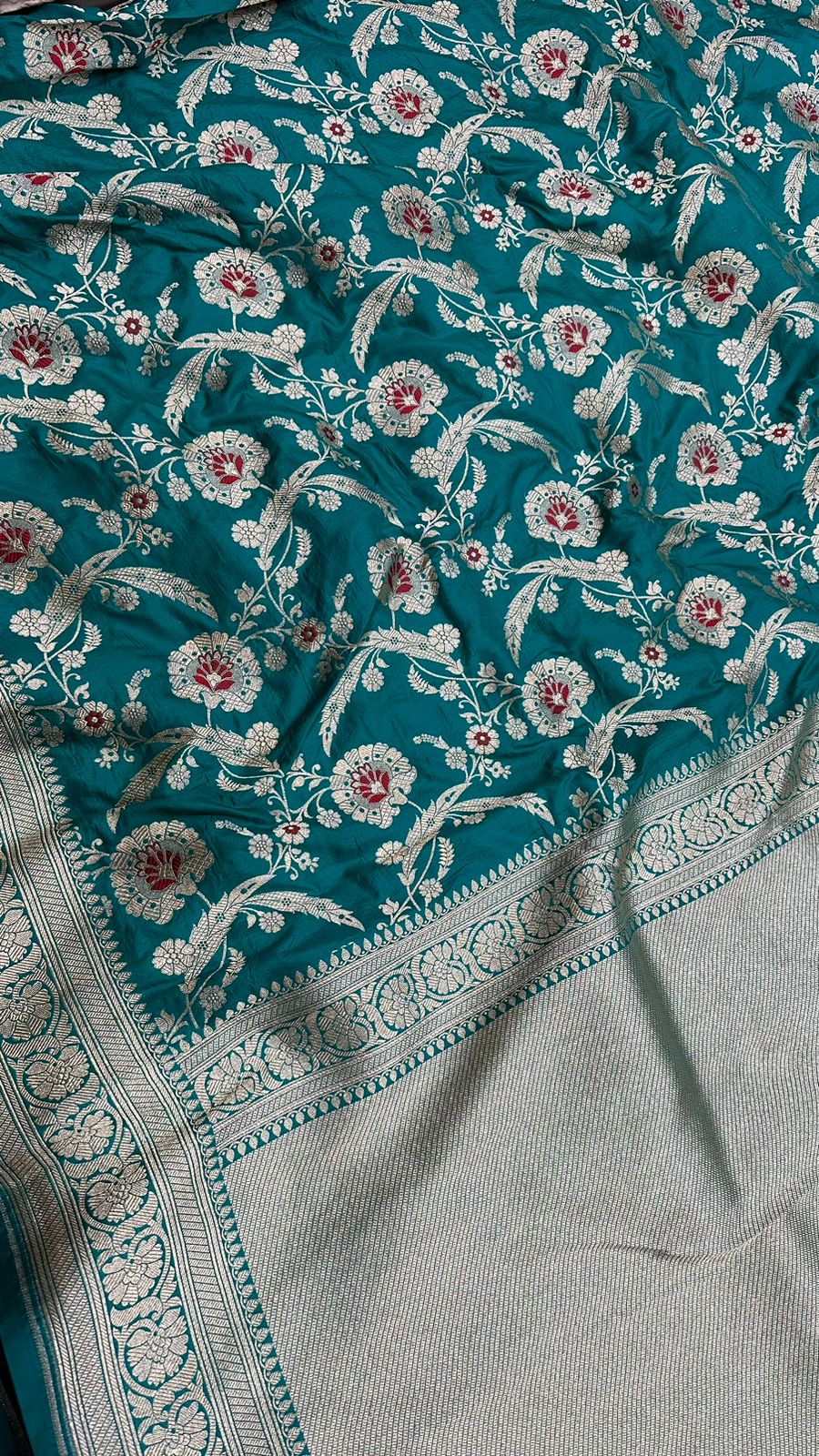 Handloom Pure Banarasi saree Katan Silk meenedar work...Firozi color