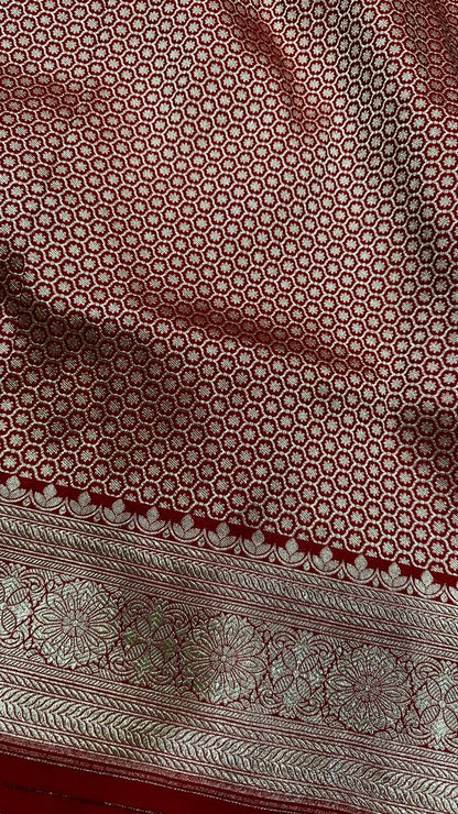 Handloom Pure Banarasi saree Katan Silk meenedar work...Red color