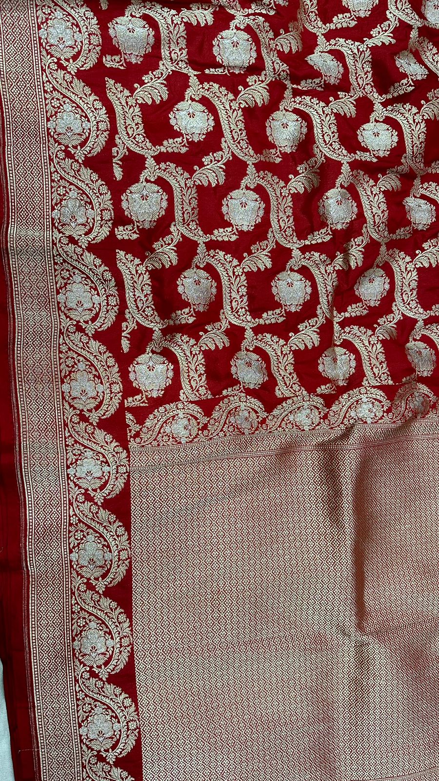 Handloom Pure Katan Silk Jangla design saree...Red color