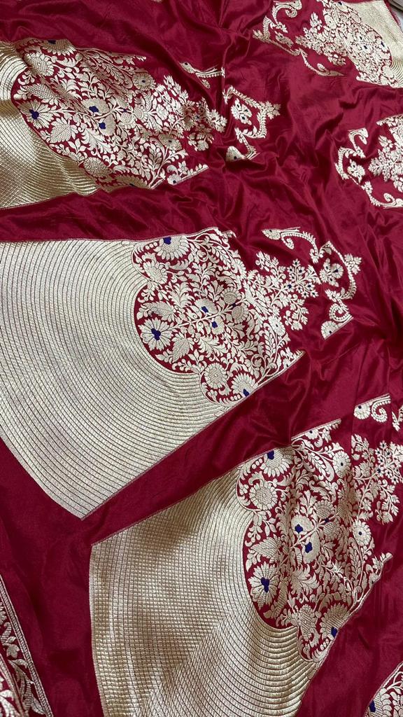 Handloom Banarasi katan silk lehenga....Maroon color