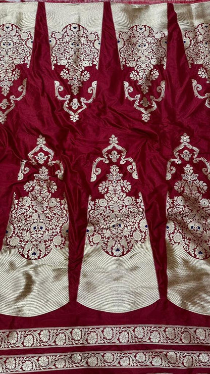 Handloom Banarasi katan silk lehenga....Maroon color