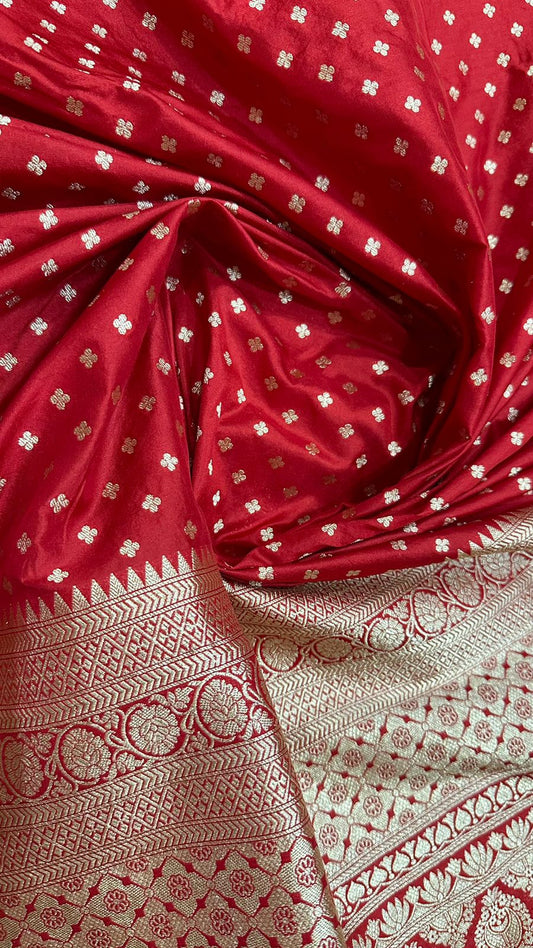 Handloom Pure banarasi katan silk saree...Red color