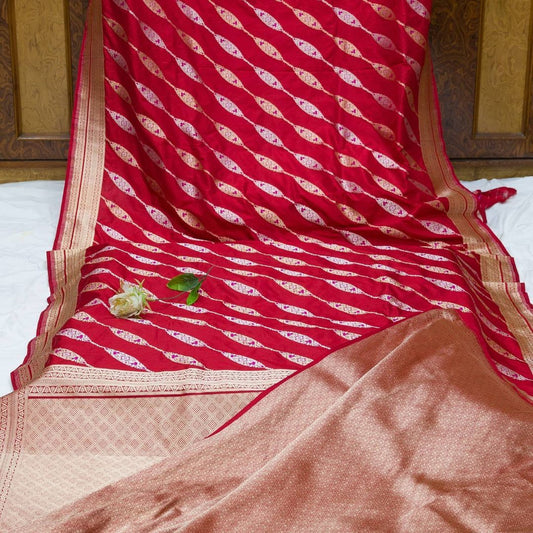 Handloom Pure Banarasi Katan Silk Tilfi saree...Red color