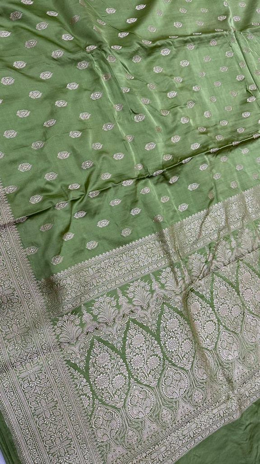 Handloom pure mashru silk zari buti with gold zari border work saree…light green color